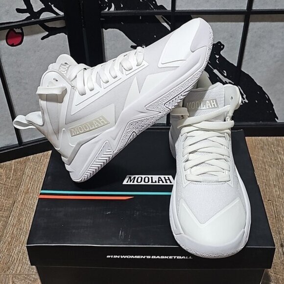 Moolah Women's Triple Double White House Basketball Shoes New Size 8.5 NWB WNBA - Picture 2 of 12